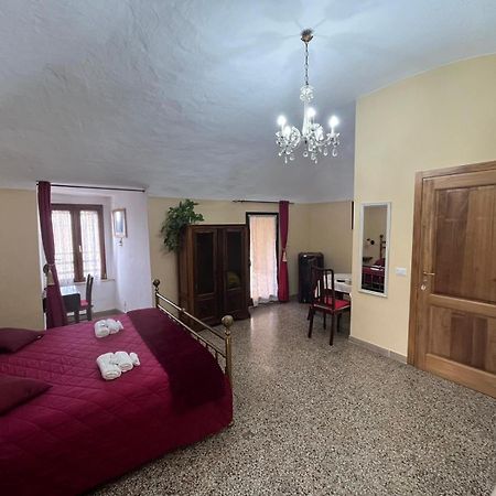La Torre Della Piramide Otel Pitigliano Dış mekan fotoğraf