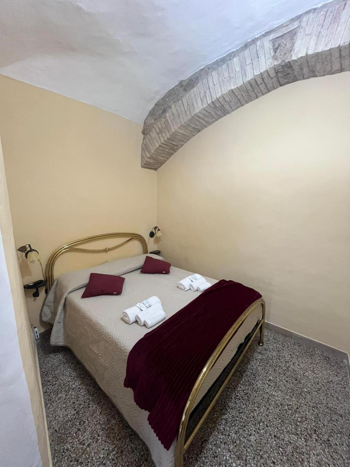 La Torre Della Piramide Otel Pitigliano Dış mekan fotoğraf